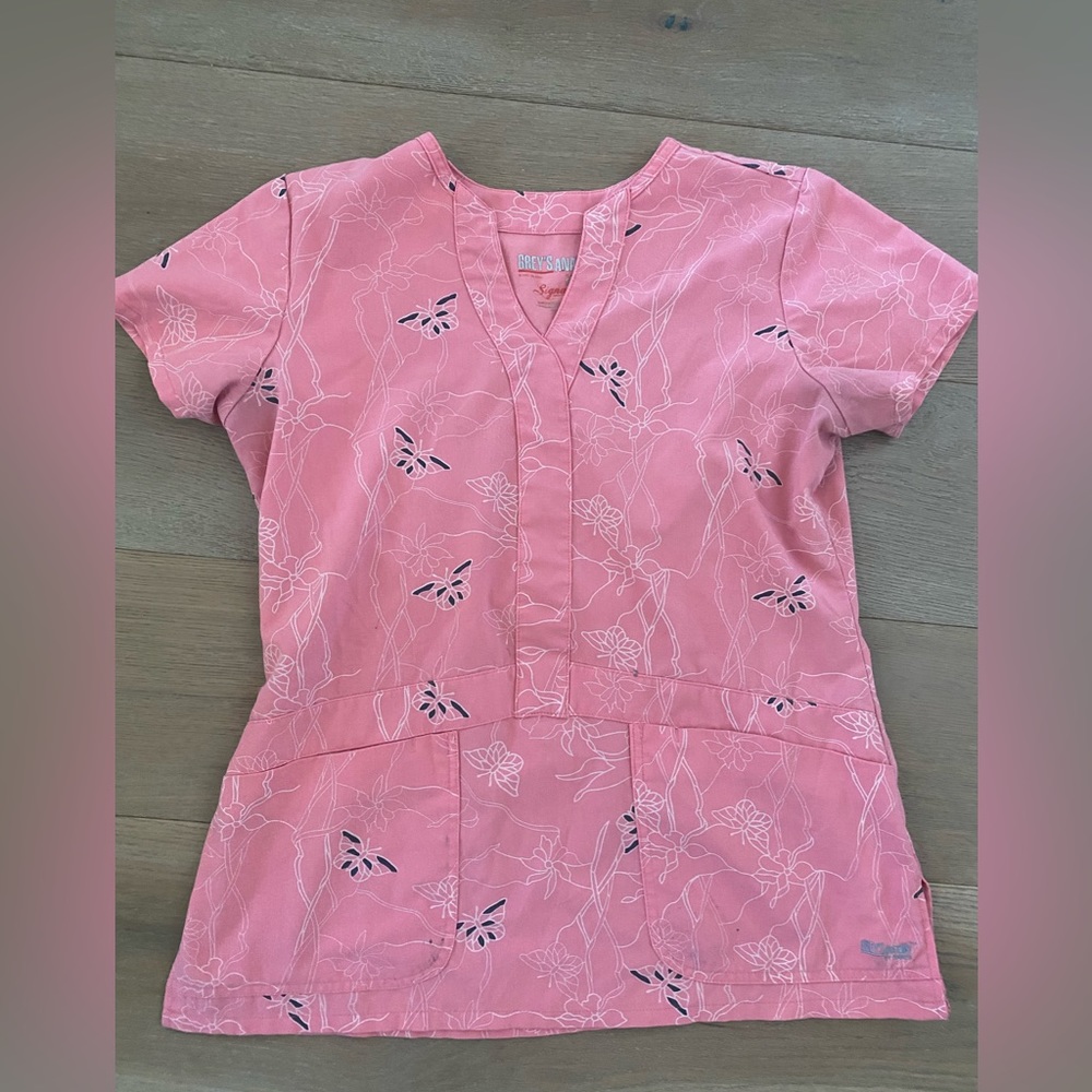 Grey’s Anatomy scrub top